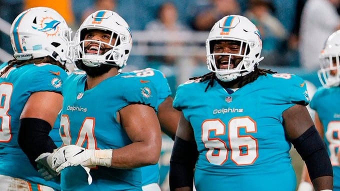 Miami Dolphins recortó su nomina para la temporada 2022-2023 de la NFL