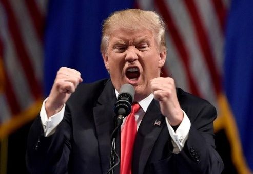 Trump furioso por proceso de juicio político se descarga en tuiter