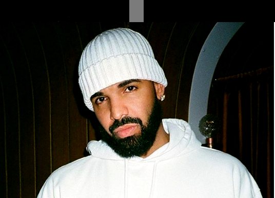 Drake publica las primeras imágenes de su hijo pequeño en las redes sociales