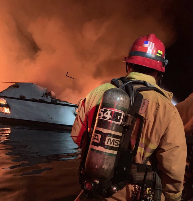 Incendio en una embarcación de buceo dejó al menos 25 muertos en California