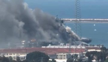 Reportan incendio a bordo de un barco de la Marina de EE.UU.