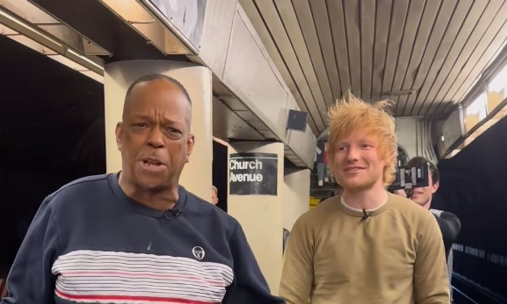 Ed Sheeran improvisa dueto con cantante del metro en Nueva York
