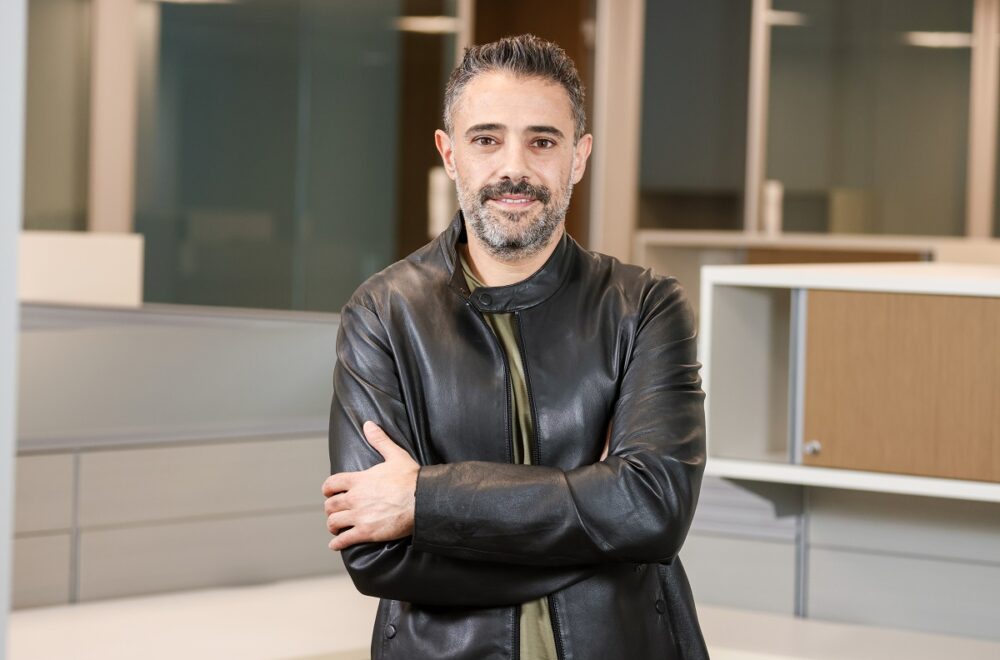 Efraín Hendy: Una trayectoria inspiradora en el mundo de los negocios