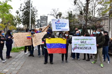 Venezolanos varados en Chile piden autorizar regreso al país