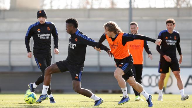 Cinco casos nuevos de Covid-19 en el Real Madrid
