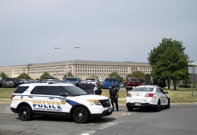 Un policía murió durante el tiroteo registrado en las cercanías del Pentágono