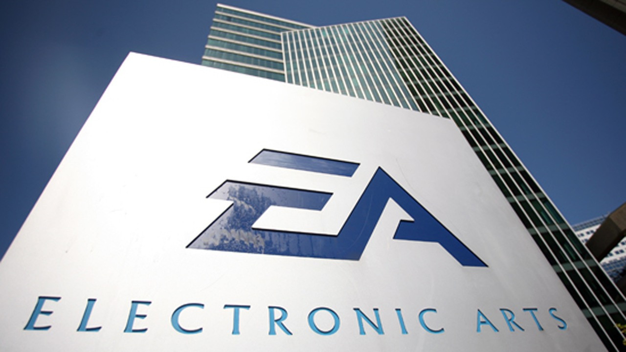 Hackers violan datos de Electronic Arts