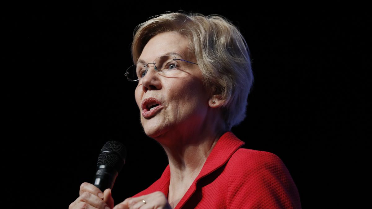 Elizabeth Warren contrató estrategas de Florida para su campaña presidencial