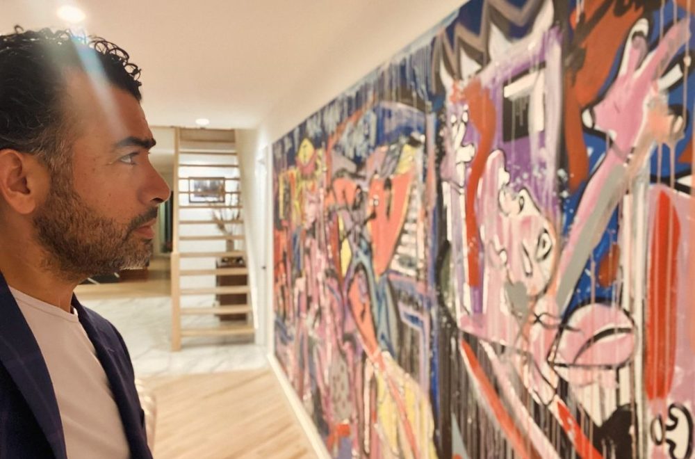 Artista mexicano enfrenta a aseguradora por no cubrir daños a su galería en Nueva York