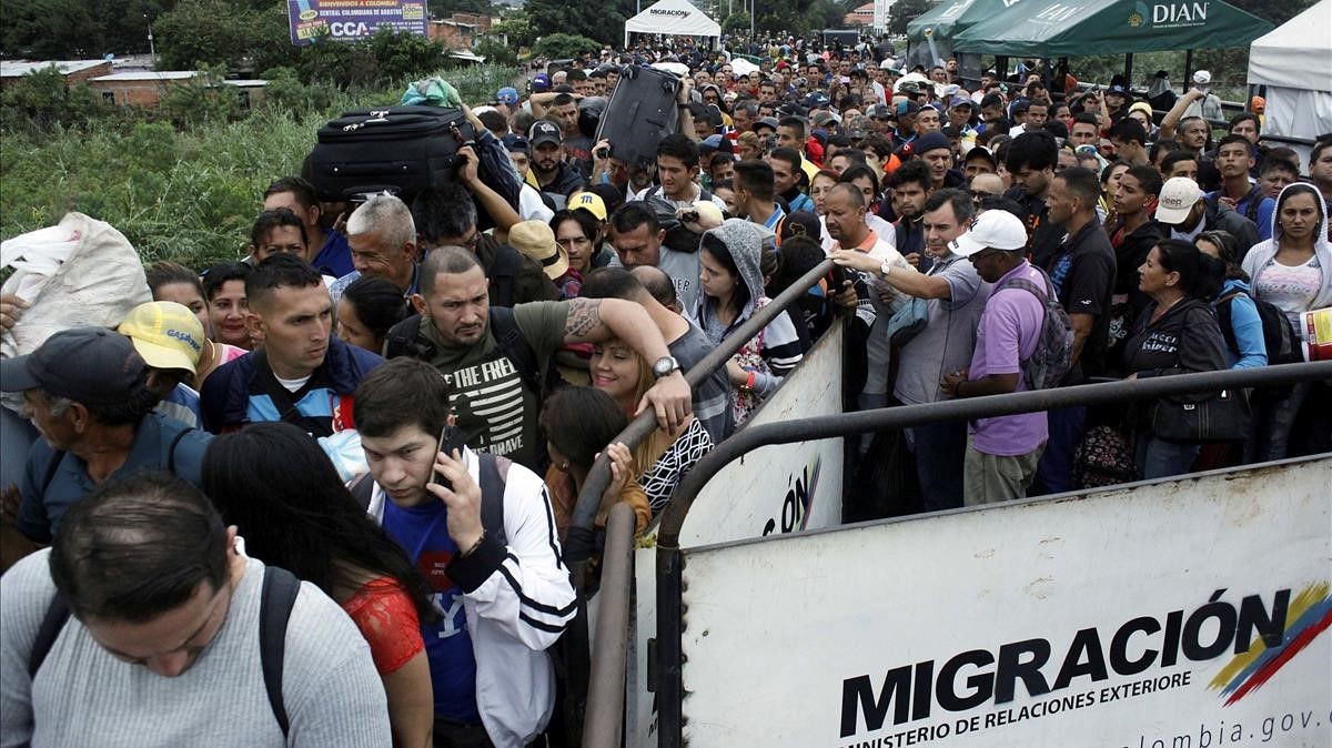 En los últimos 4 meses, 600 mil venezolanos han cruzado la frontera