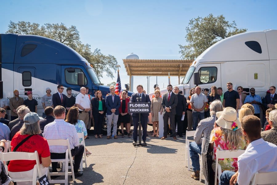 Florida destina dinero a programas de capacitación de conductores