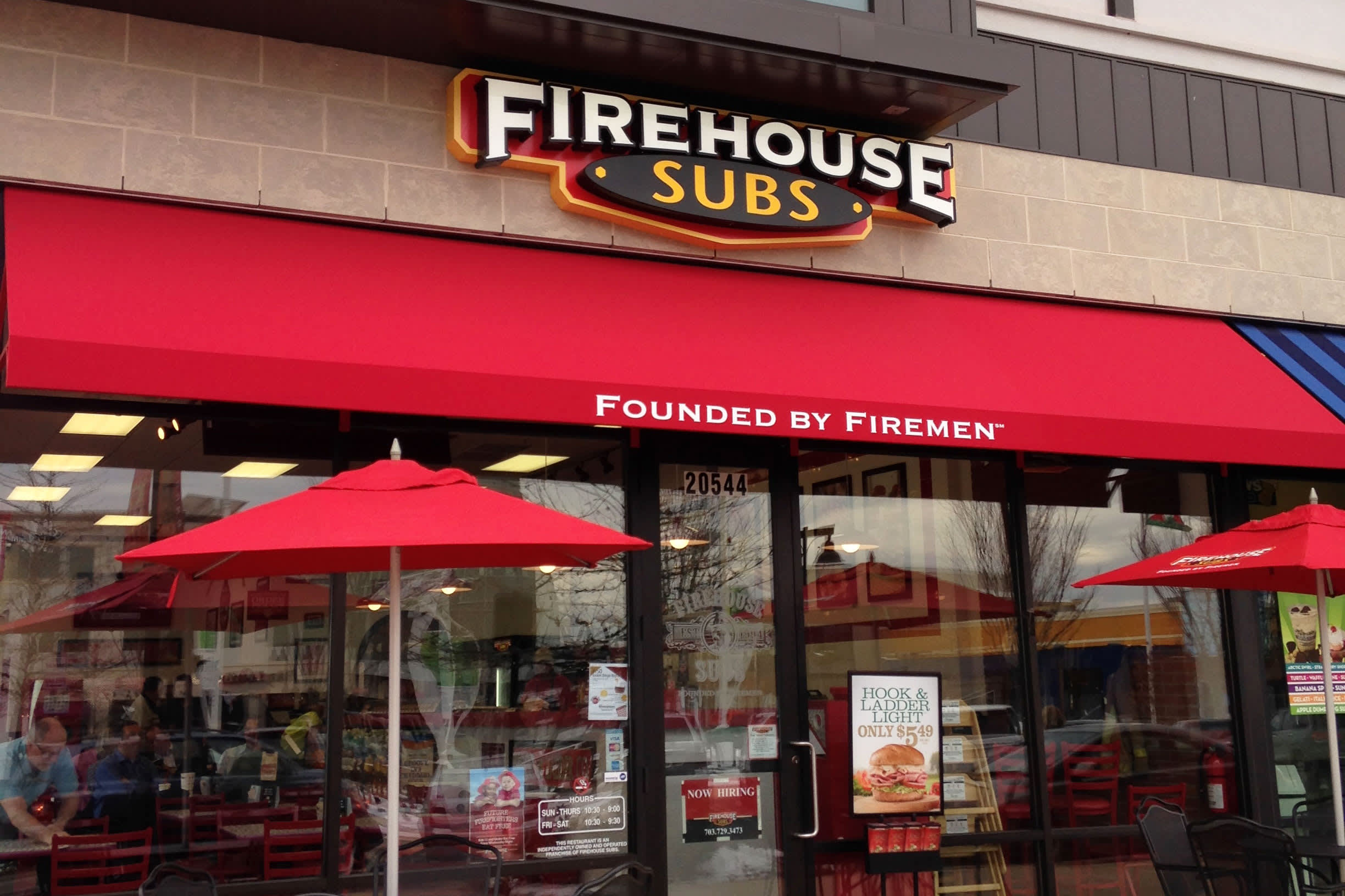 Burger King compra la popular cadena Firehouse Subs en Florida
