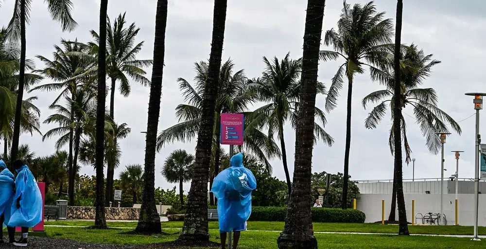 Tormenta tropical Arlene inaugura temporada de huracanes en Florida