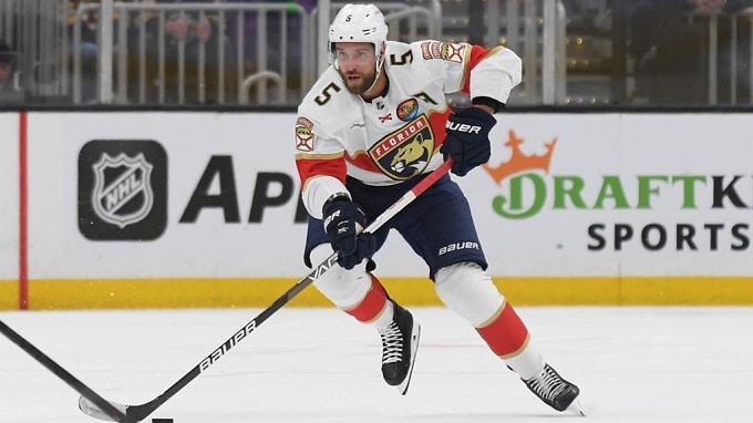 Florida Panthers espera pronto de regreso a Aaron Ekblad