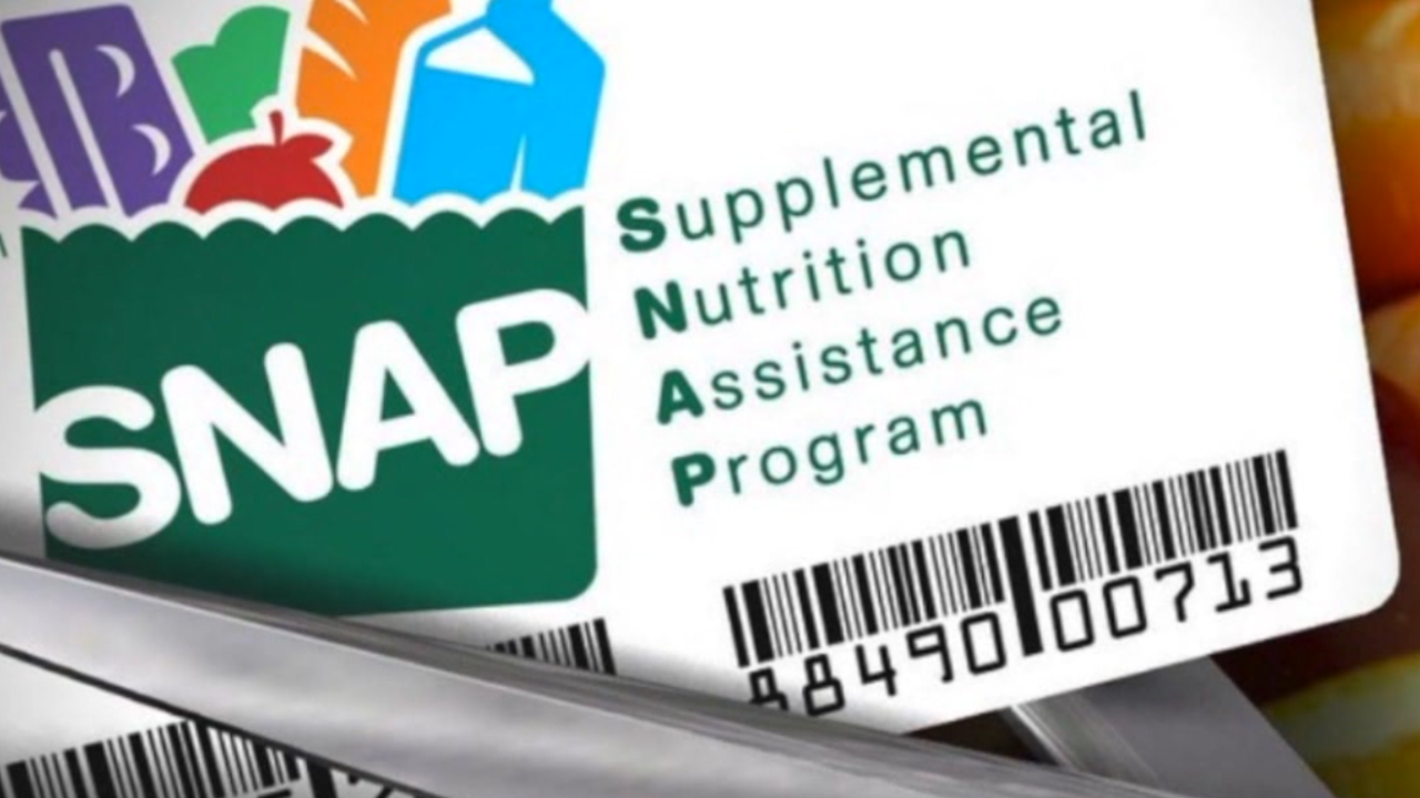 Gobierno federal restringe acceso a los “Food Stamps”: 700 mil personas quedarían fuera