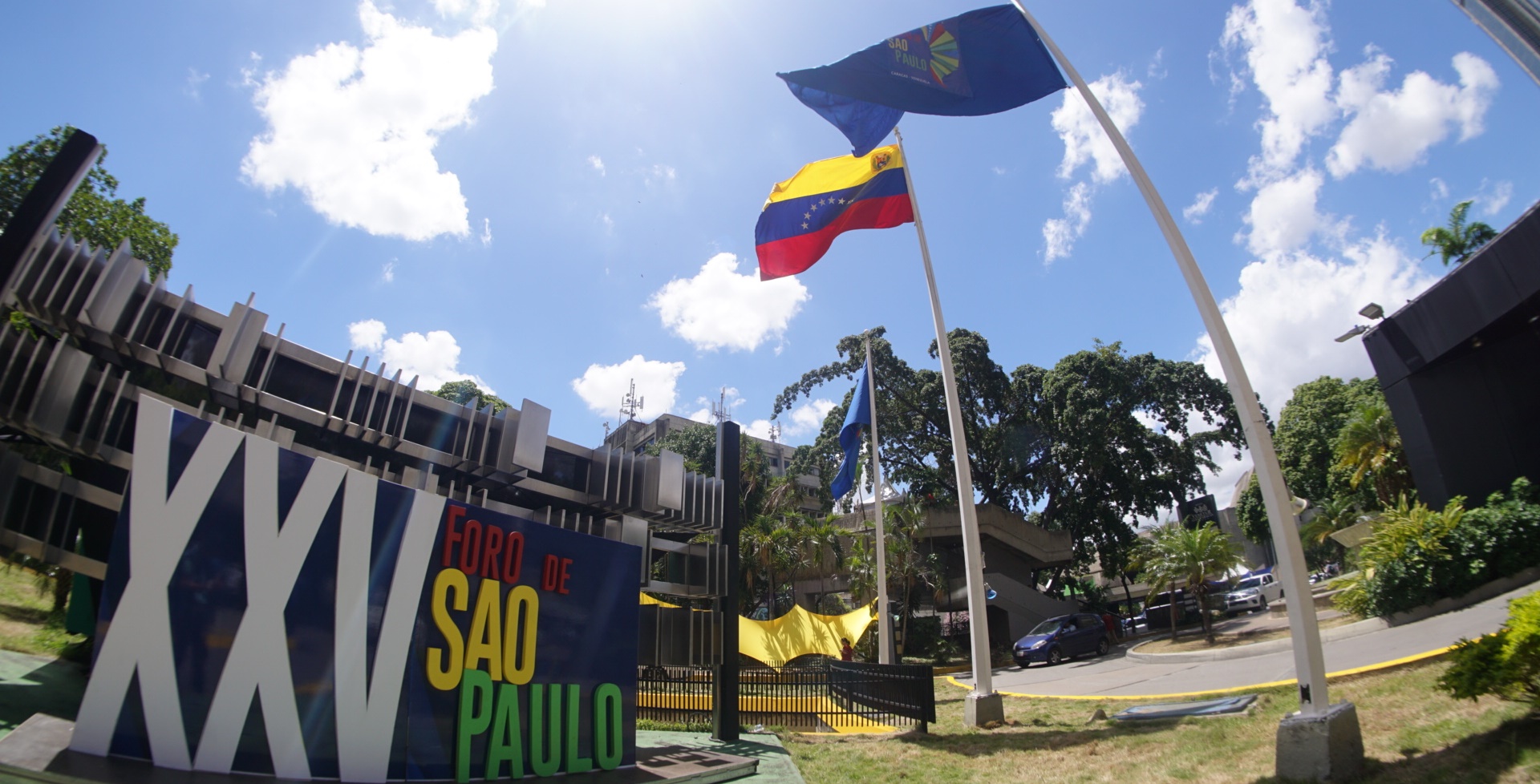Julio M. Shiling: Foro de Sao Paulo, La Internacional castrocomunista
