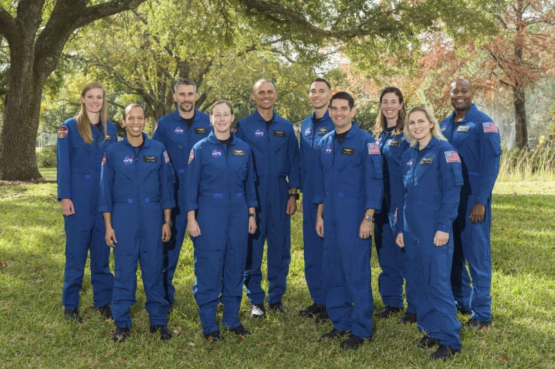 10 nuevos astronautas para la NASA