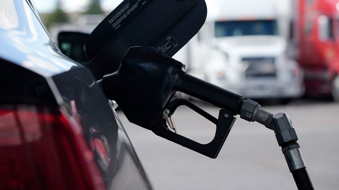 El precio de la gasolina en Florida comenzó la semana en alza