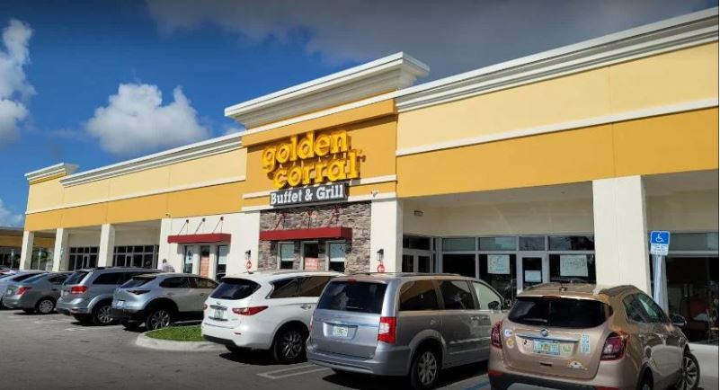 Pelea en restaurante Golden Corral causó pánico en Hialeah (Video)