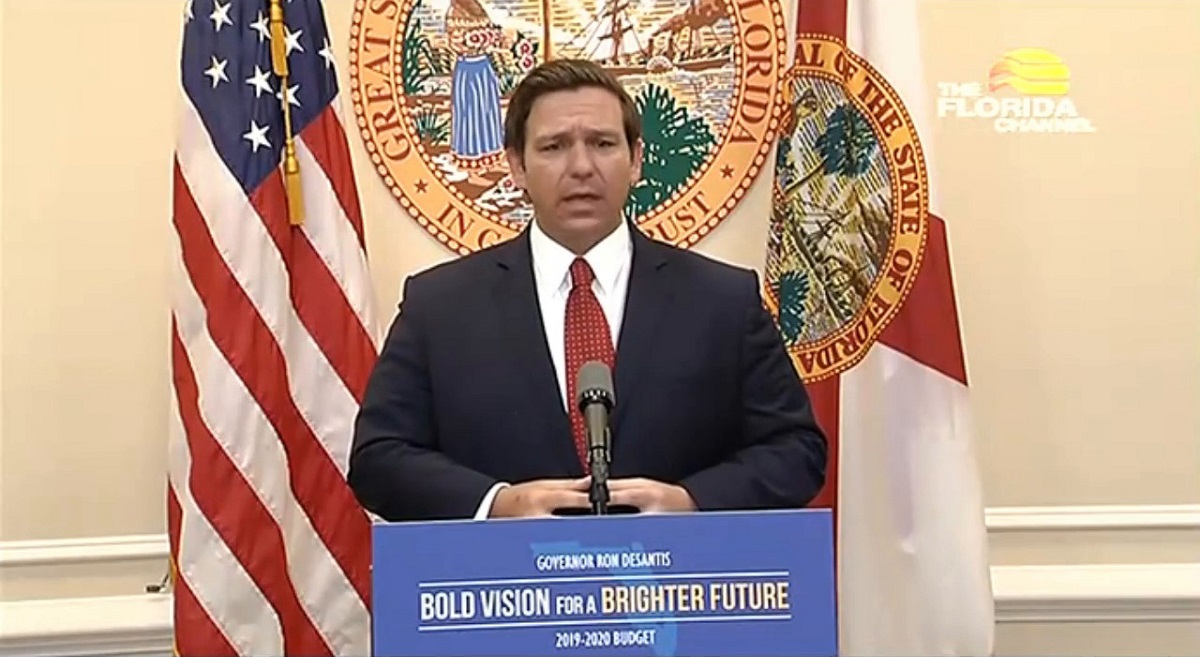 Gobernador DeSantis brindó actualización sobre el sistema de desempleo de Florida