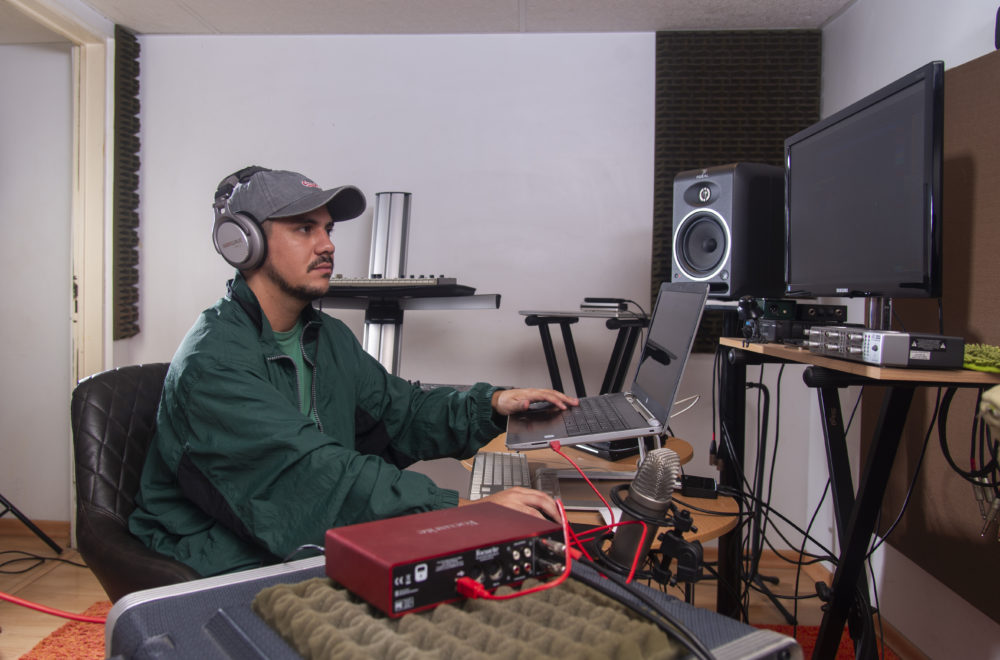 Gustavo Ferreyra, el productor argentino que pisa fuerte en la música latina