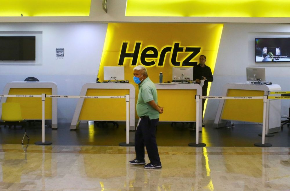Hertz niega auto a puertorriqueño y lo amenaza con llamar a migración
