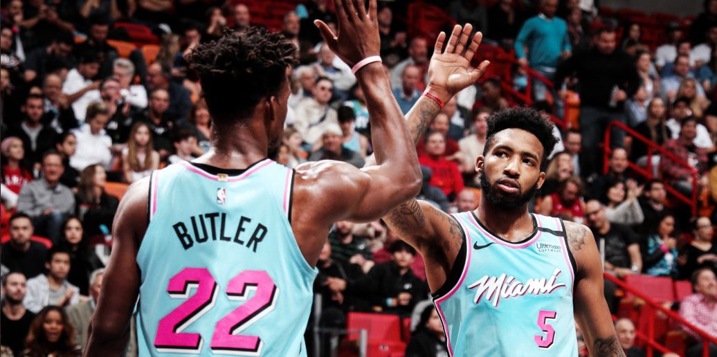 Heat sacó la casta al final para vencer a Mavericks en Miami