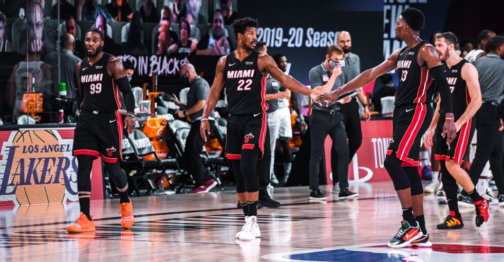 Heat busca dar la estocada final en la serie de playoffs ante Bucks