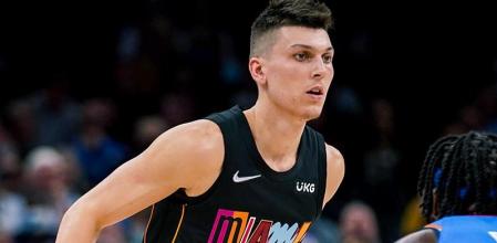 Tyler Herro encaminó a los Miami Heat a una importante victoria