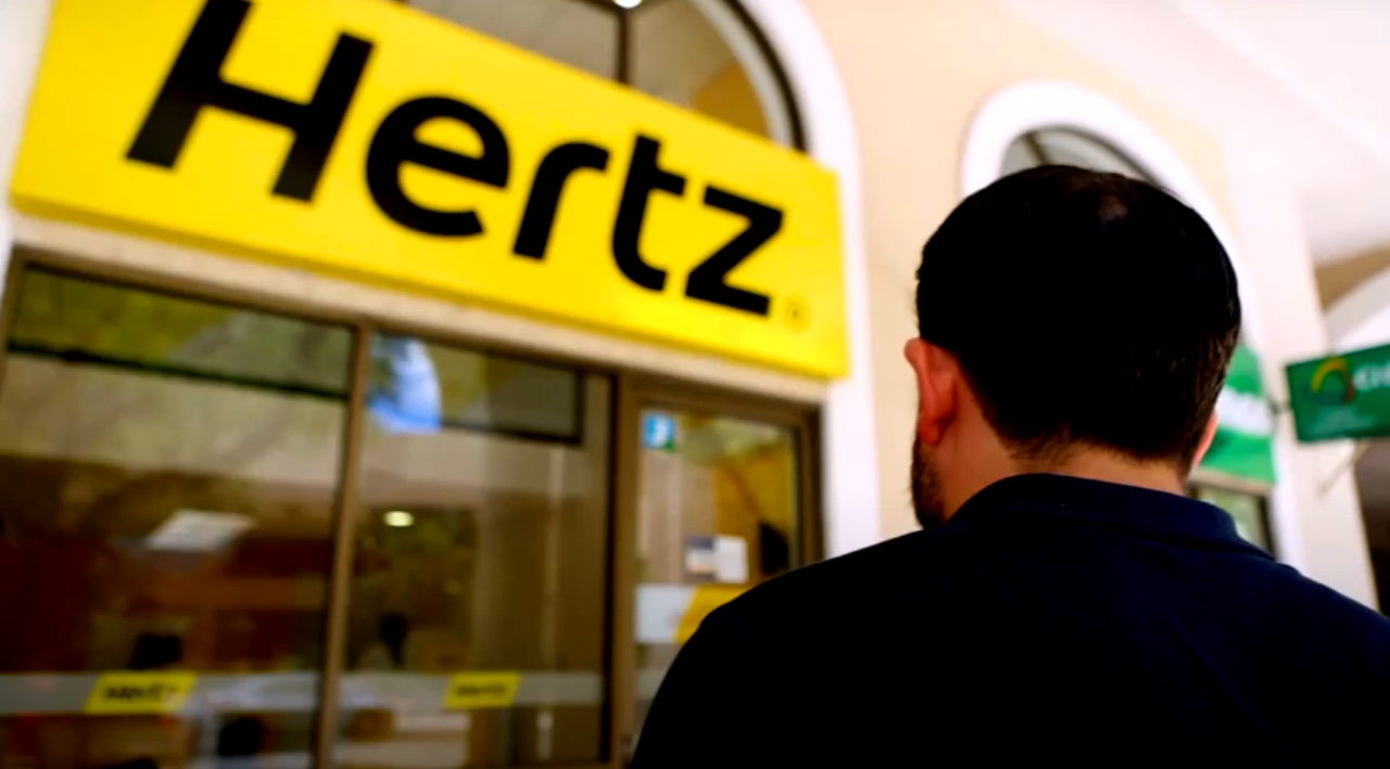 Compañía Hertz se prepara para declararse en bancarrota