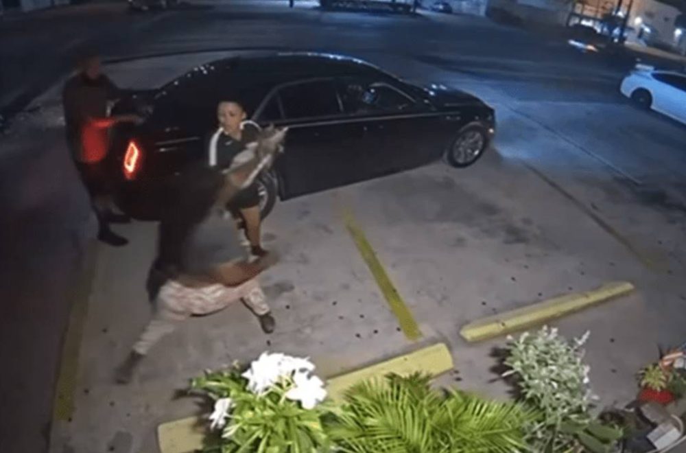 Hialeah: Madre enfurecida arrojó a su hija de un año del auto
