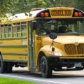 Consecuencias para el seguro de violar el “Stop” de los autobuses escolares en Florida