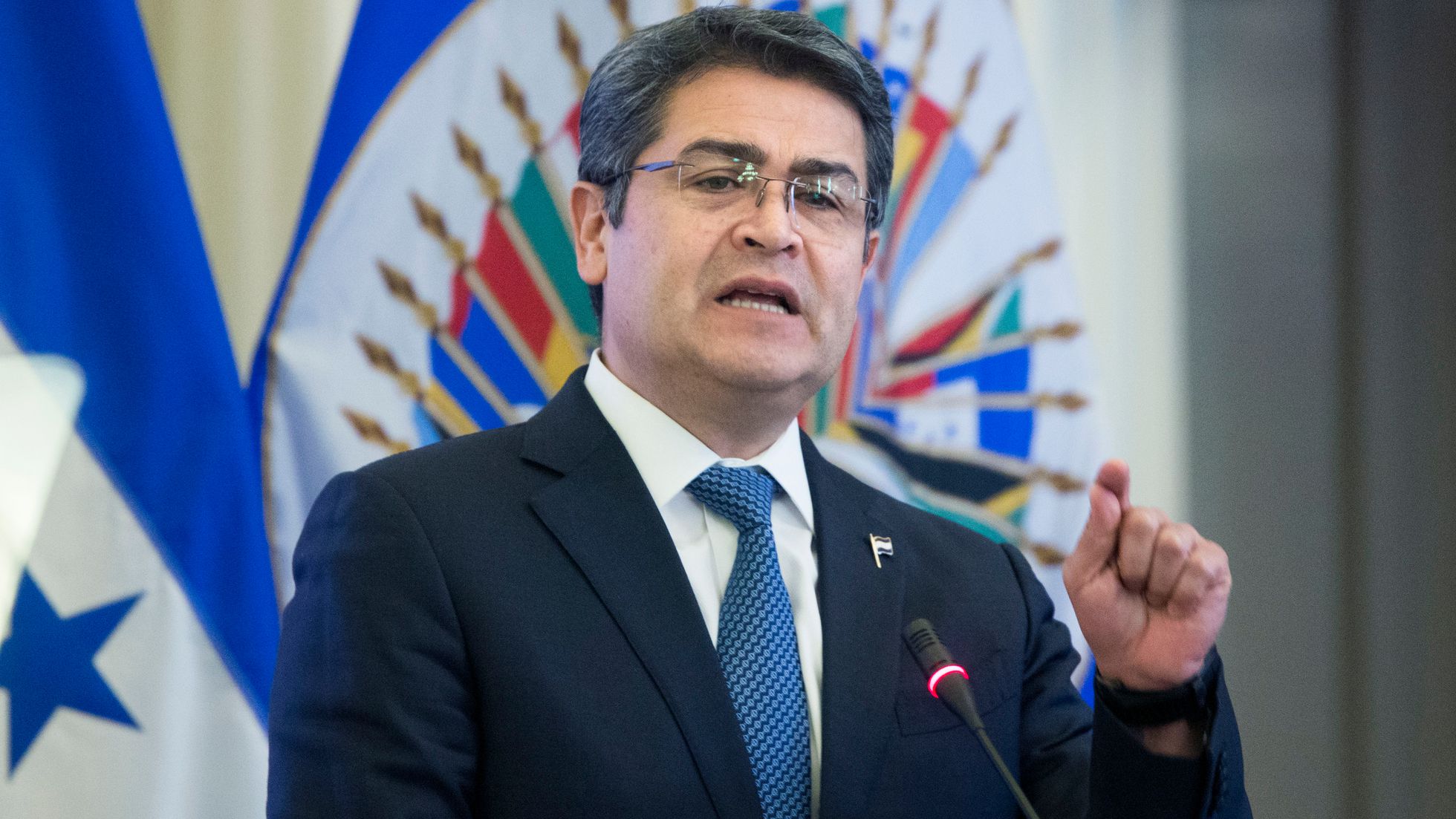 Senador exige sancionar como ‘capo de narcotráfico’ a ex presidente de Honduras