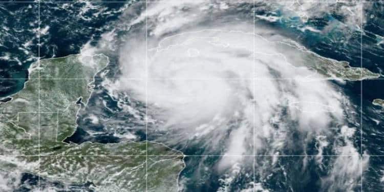 ¡Atentos! Huracán Ian ocasionará fuertes vientos e inundaciones en Cayos de Florida