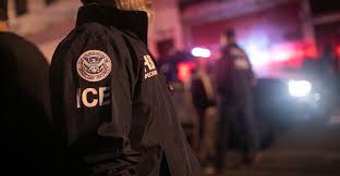 CNN: ICE continua reteniendo niños migrantes en habitaciones de hotel