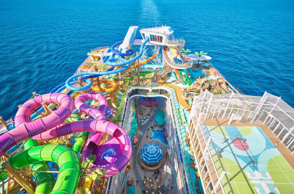 Accidente en tobogán del Icon of the Seas causa pánico en altamar: un pasajero herido