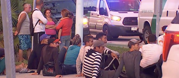 20 Inmigrantes pisaron tierra en Key Biscayne