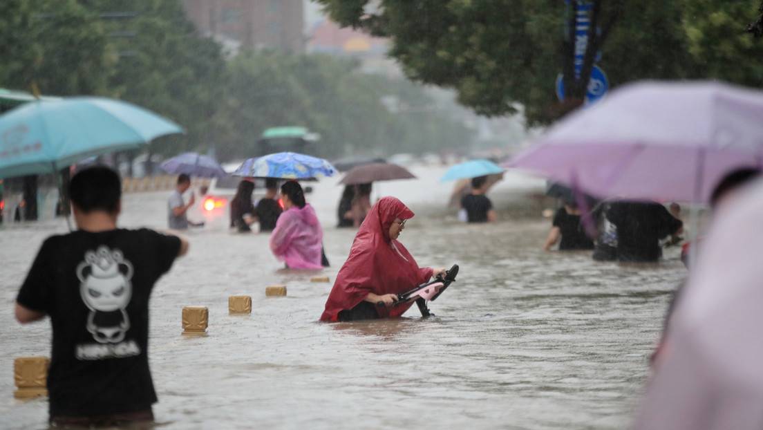 Al menos 33 fallecidos han dejado las inmensas inundaciones en China