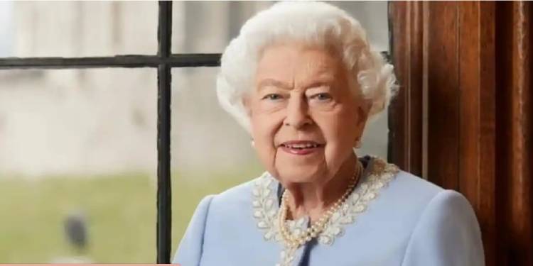 Británicos residentes en el sur de Florida lloran la muerte de la reina Isabel II