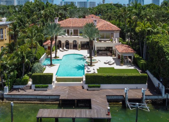 Jennifer López y Alex Rodríguez compraron lujosa mansión de $40 millones en Miami (+Fotos)