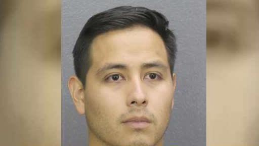 Arrestan a hombre latino por posesión de pornografía infantil en Florida