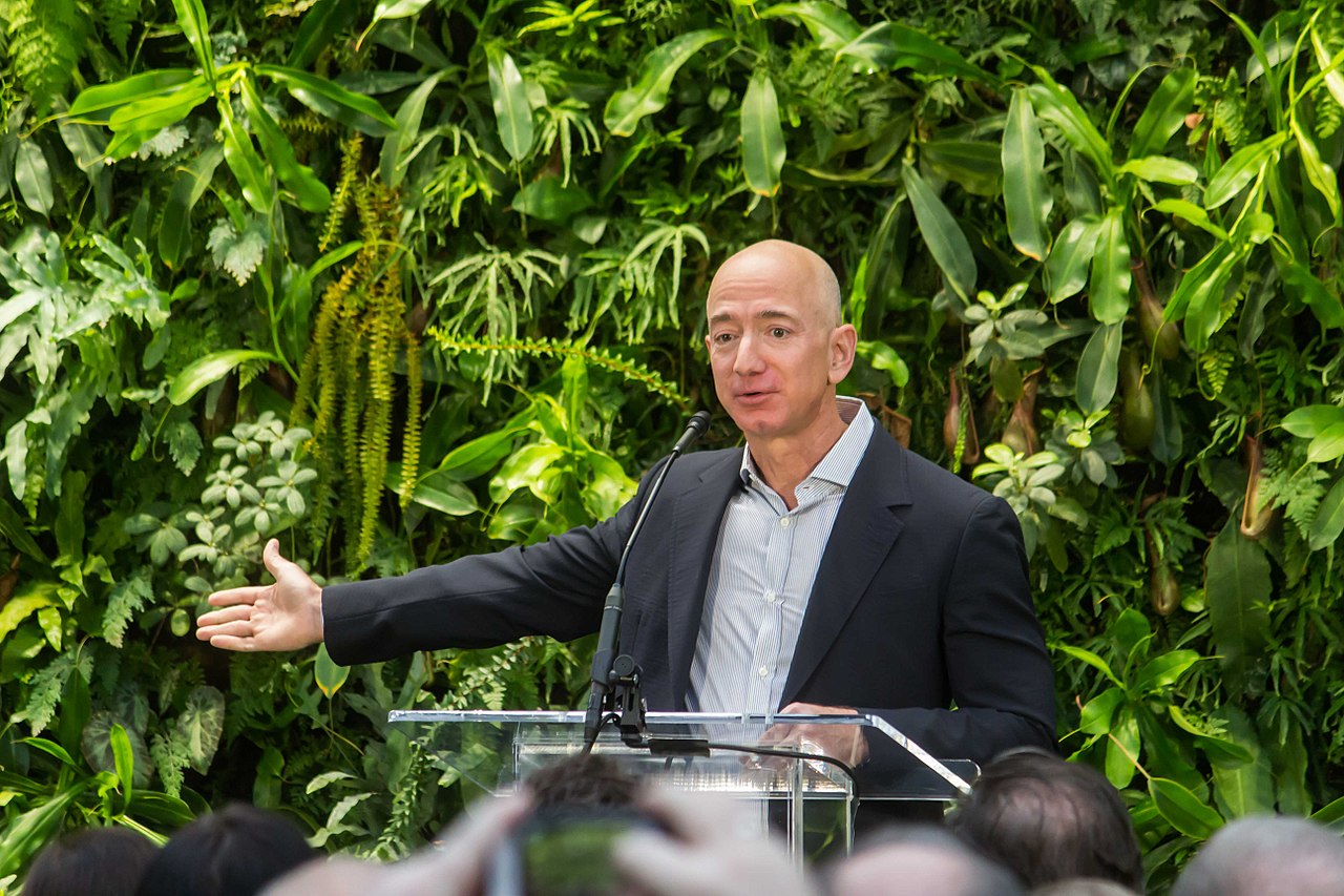 Conoce la vida laboral de Jeff Bezos antes de ser dueño de Amazon
