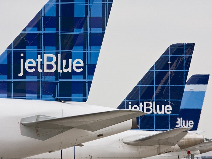 Aerolínea JetBlue decidió no mudarse a Florida
