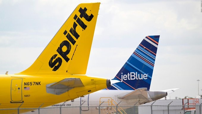 JetBlue volvió a presentar una propuesta para adquirir Spirit Airlines