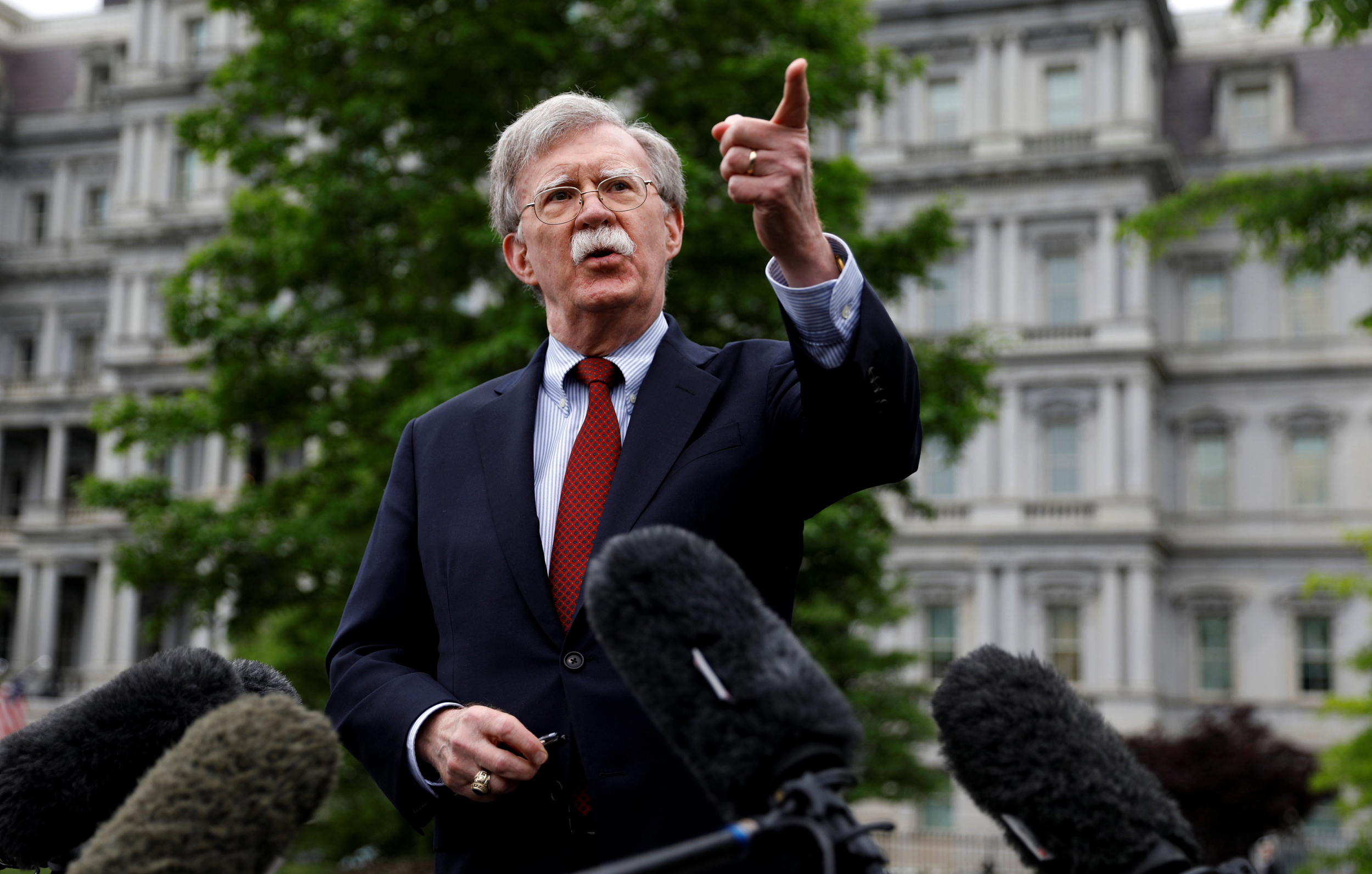 Bolton realizó duras críticas sobre la política exterior de Trump
