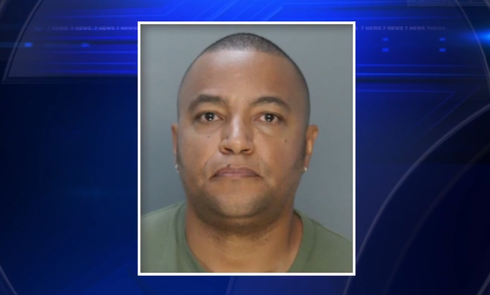 Bombero de Miami detenido por intentar violar a dos compañeras