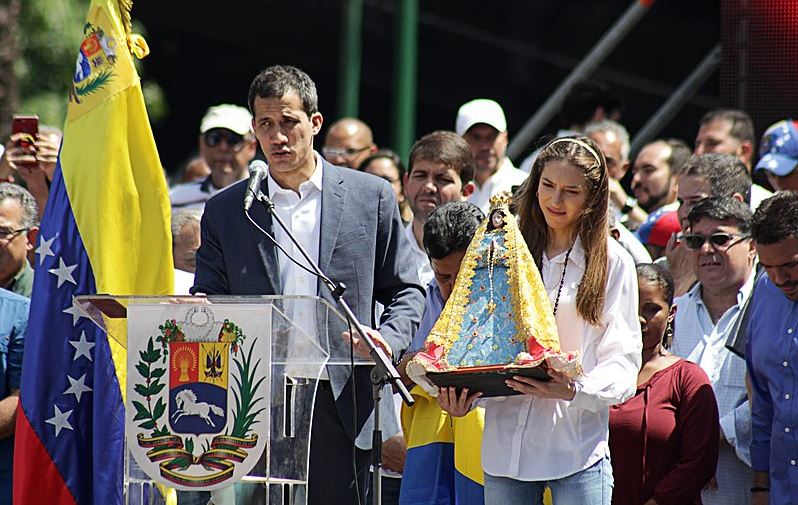 Guaidó dijo que permanecerán en las calles: “hasta lograrlo”