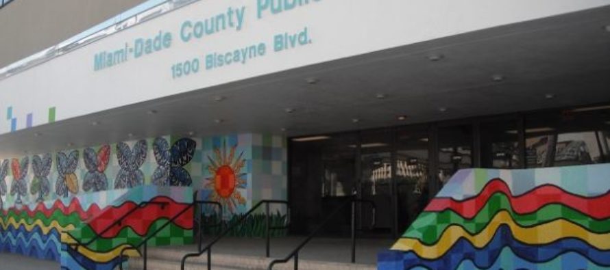 Junta Escolar de Miami-Dade instó a no apresurar a los estudiantes a volver a las aulas