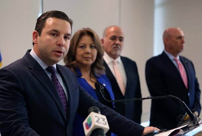 Gobernador de Florida nombró a nuevo miembro de la Junta Escolar de Miami-Dade