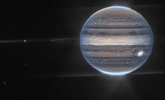 Telescopio Espacial James Webb mostró las auroras del arco iris de  Júpiter